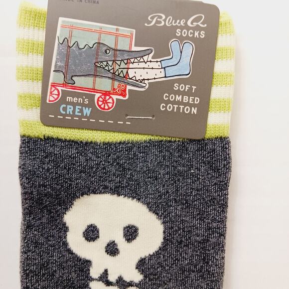 Sock Blue Q Crew Men Women I Almost Died Just Cold Skeleton Skull Bones NWT NEW - Picture 5 of 10